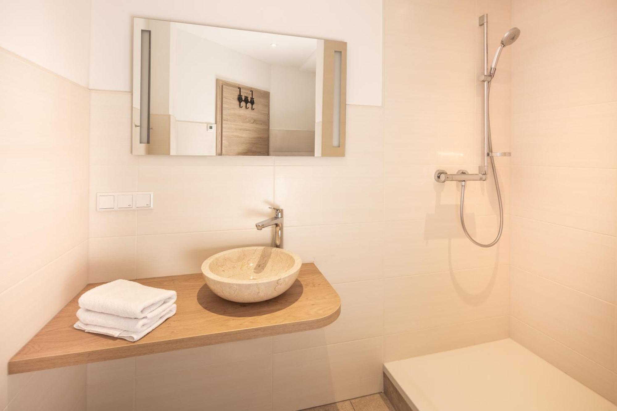 Mentenwirt Pension&Appartements Sankt Martin  Екстериор снимка