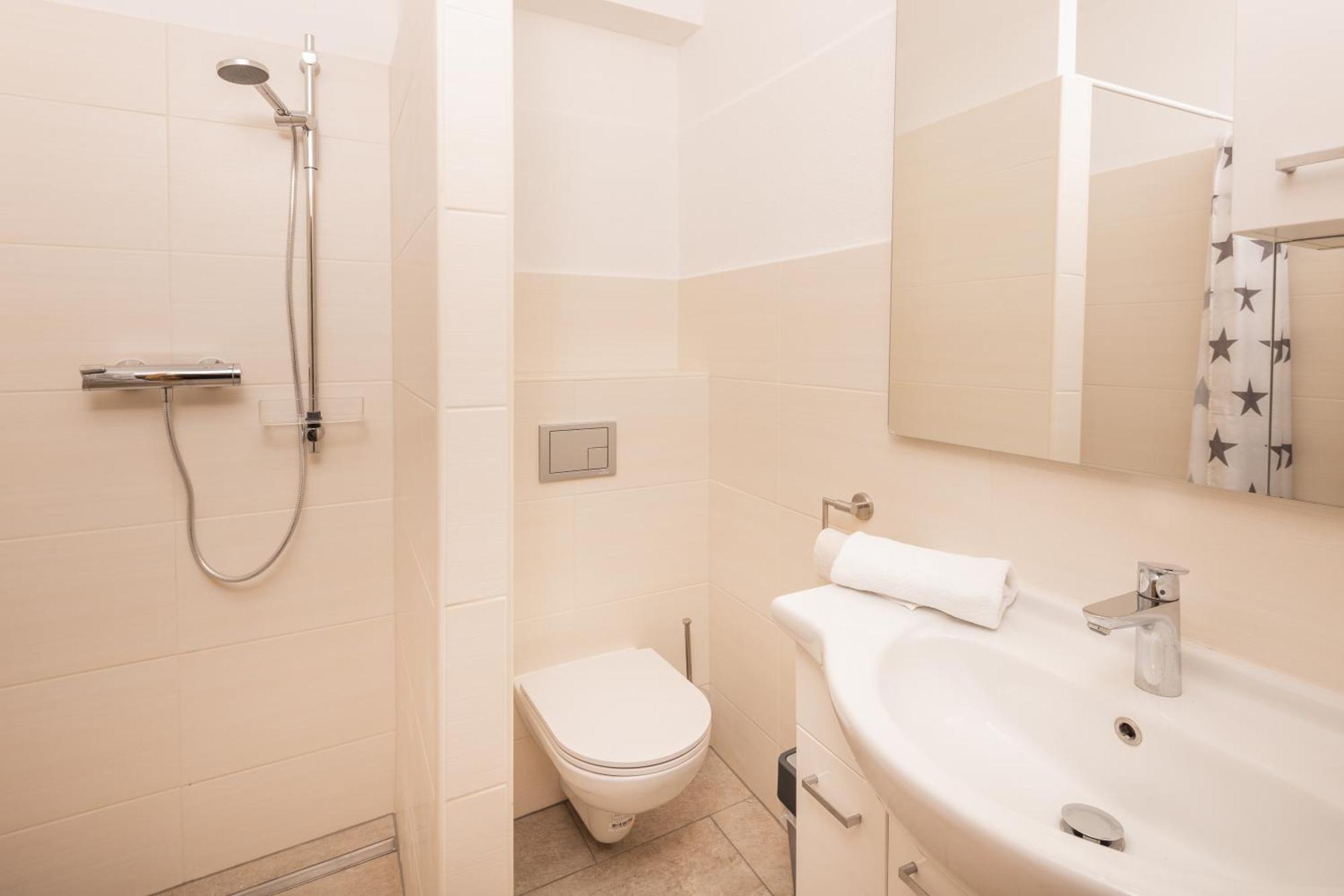 Mentenwirt Pension&Appartements Sankt Martin  Екстериор снимка