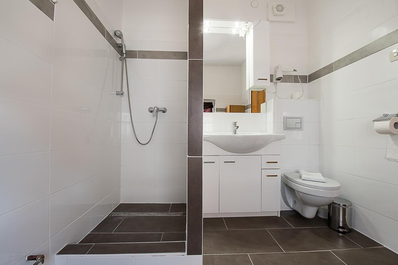 Mentenwirt Pension&Appartements Sankt Martin  Екстериор снимка